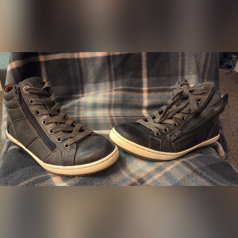 Taos Footwear Sneakers - Gray